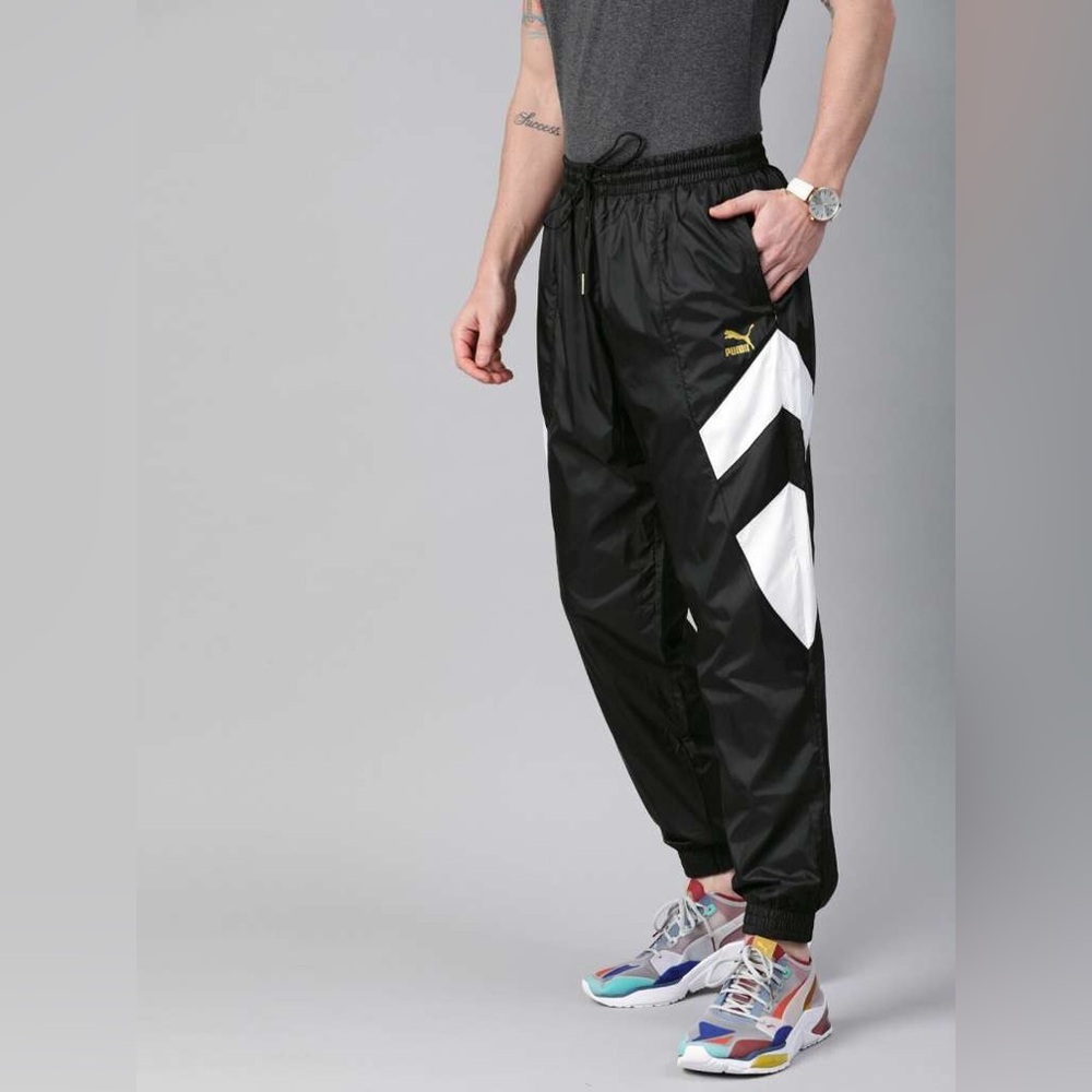 PUMA TFS WORLDHOOD TRACK PANT SIZE S COLOR BLACK AND WHITE WITH GOLD PUM…